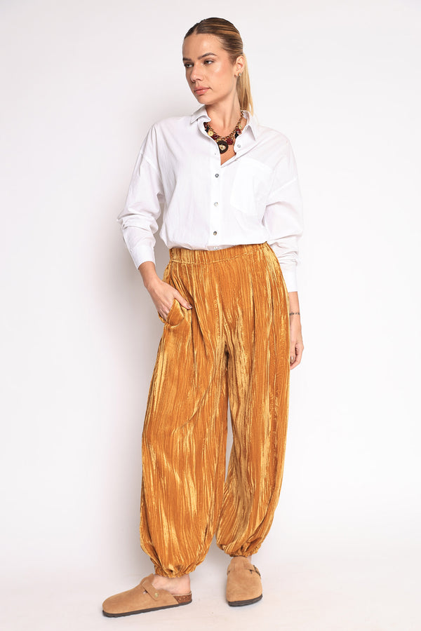 CALÇA VELUDO MOLHADO